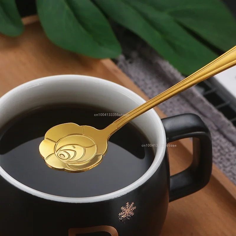 Cuchara Decorativa con Flor | Café, Postre y Té Dorada